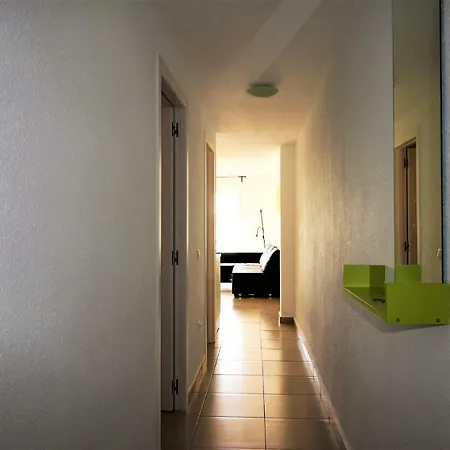 Best House Palangre شقة تورّيفيِخا